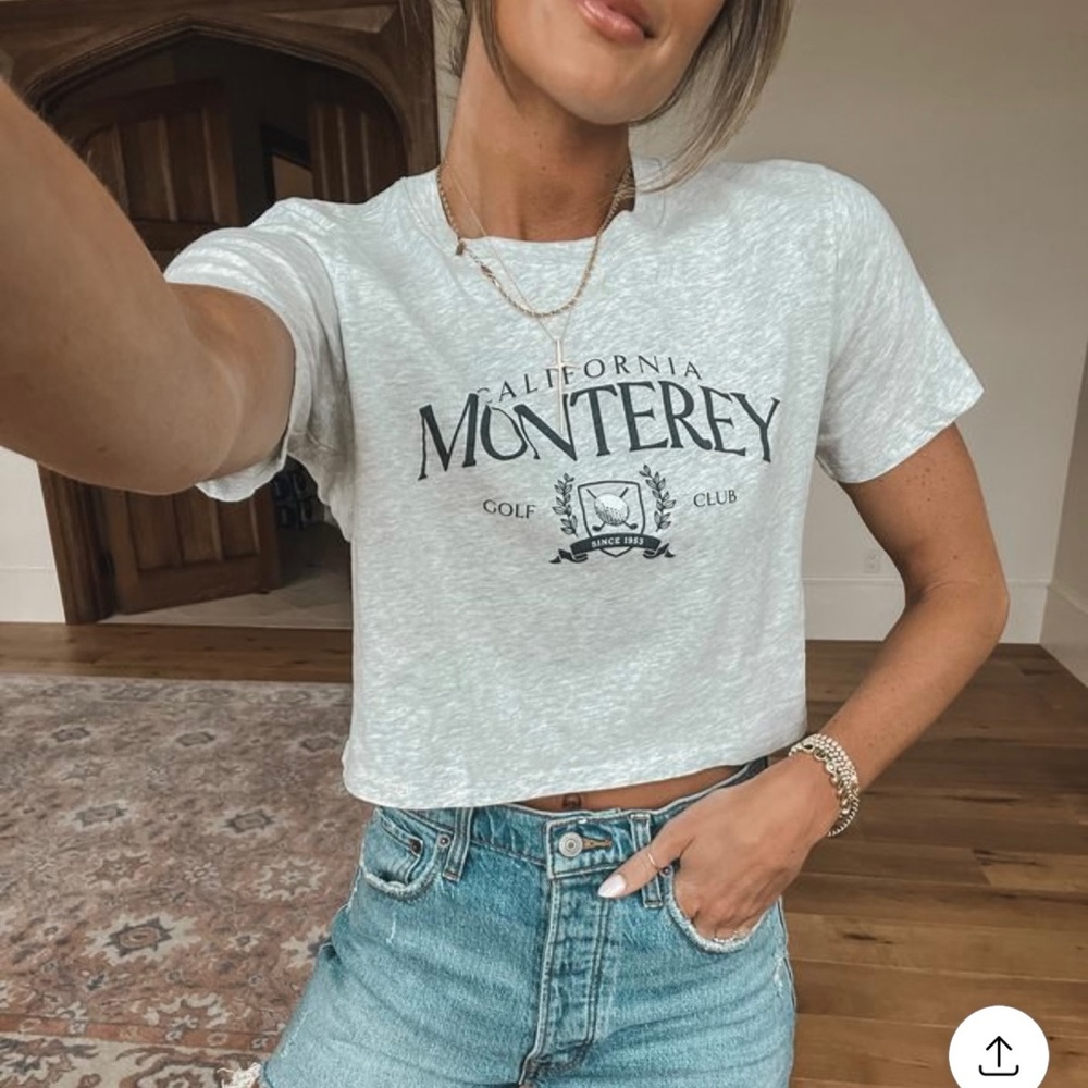 Abercrombie Cropped Country Club Graphic Tee